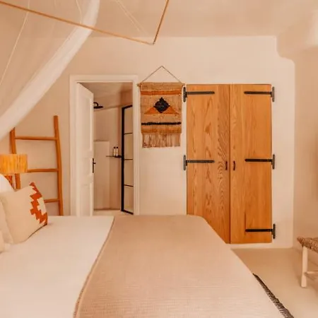 Soho Roc House Mykonos 5* Paraga (Mykonos)