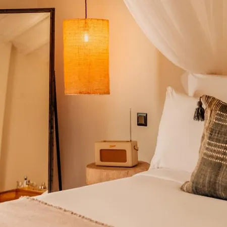 Soho Roc House Mykonos 5* פאראגה