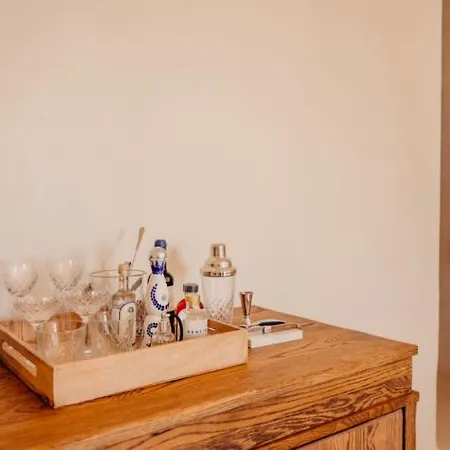 Soho Roc House Mykonos מלון